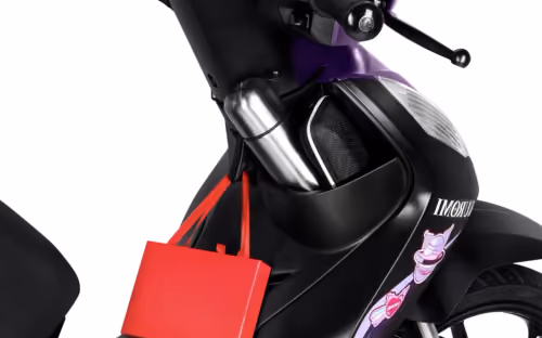 Honda Biz Kuromi - Vantagens - Porta-Objetos Frontal