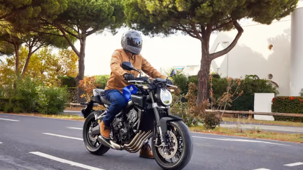 CB 650R E-Clutch - galeria - 16